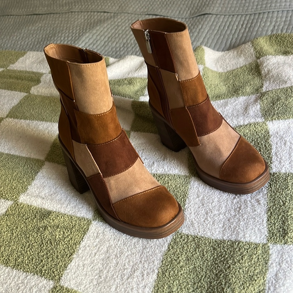 Universal Thread Patchwork Platform Boots
